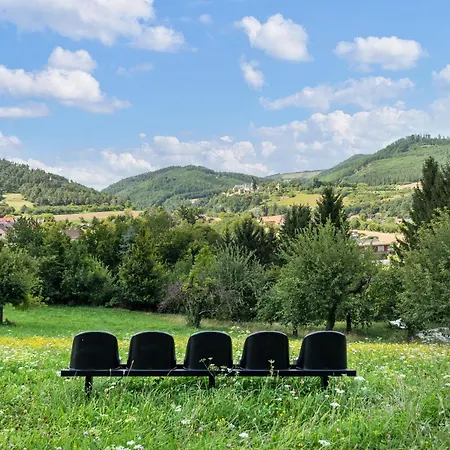 La Petite Ivy, Trenninghof 1302, Wachau - Managed By Sky9 Villa Muhldorf (Lower Austria)